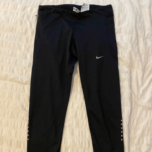 Nike dri-fit leggings - Picture 1 of 3